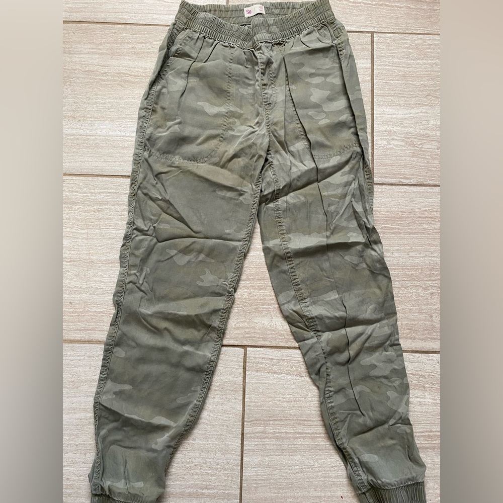 SO Green Camp Joggers